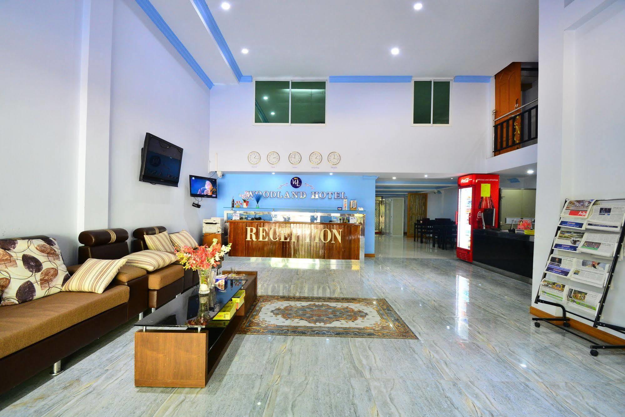 Woodland Hotel Γιανγκόν Εξωτερικό φωτογραφία